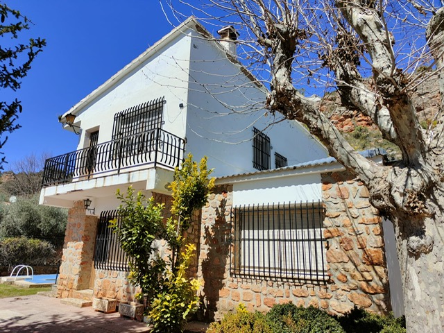 CHALET EN LASGUNAS DE RUIDERA